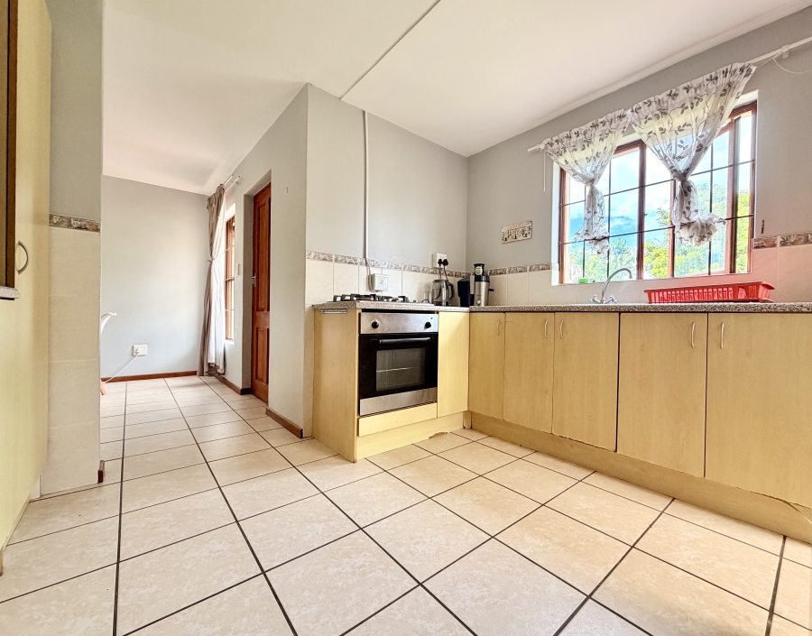 3 Bedroom Property for Sale in Sandbaai Western Cape